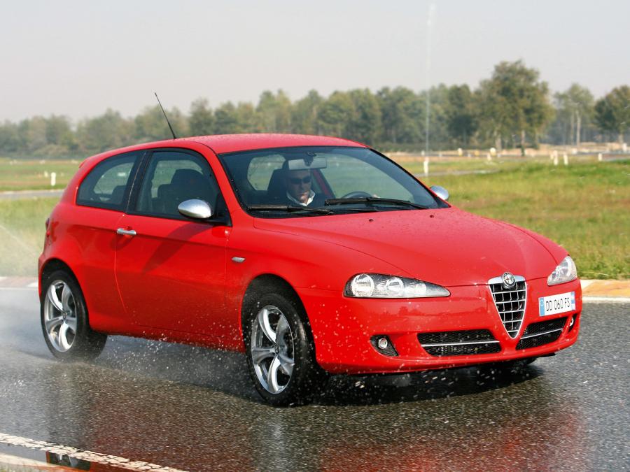  Alfa Romeo 147 Q2 3-Door (937A) 2006 года  (фото 1 из 29)
